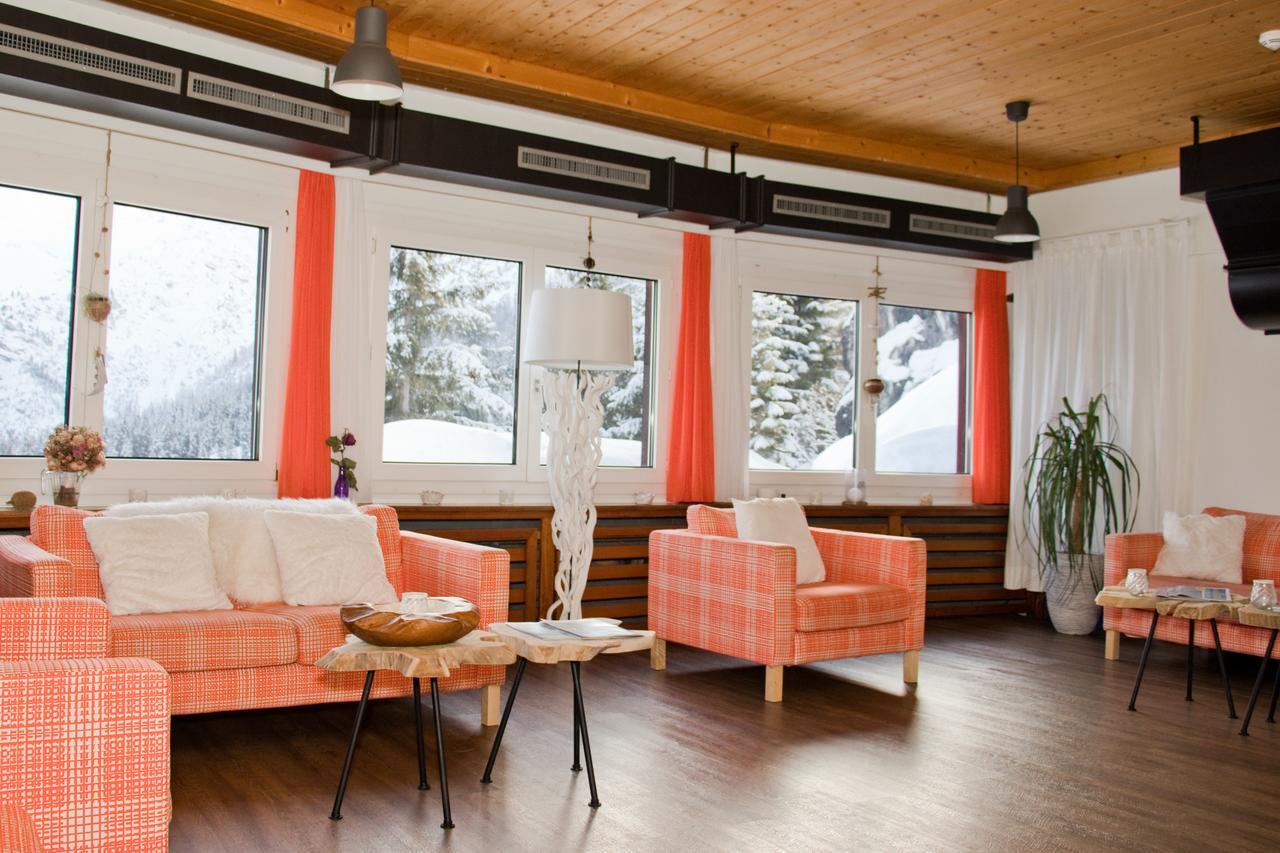 Chamanna Bed & Breakfast Ароза Екстер'єр фото
